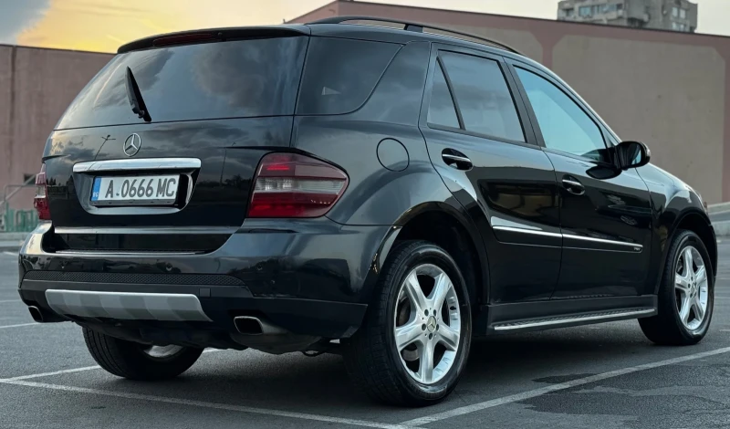 Mercedes-Benz ML 320 CDI, снимка 4 - Автомобили и джипове - 47766022