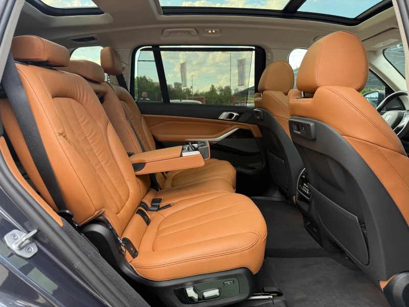 BMW X7 40i XDRIVE, снимка 10 - Автомобили и джипове - 50550195