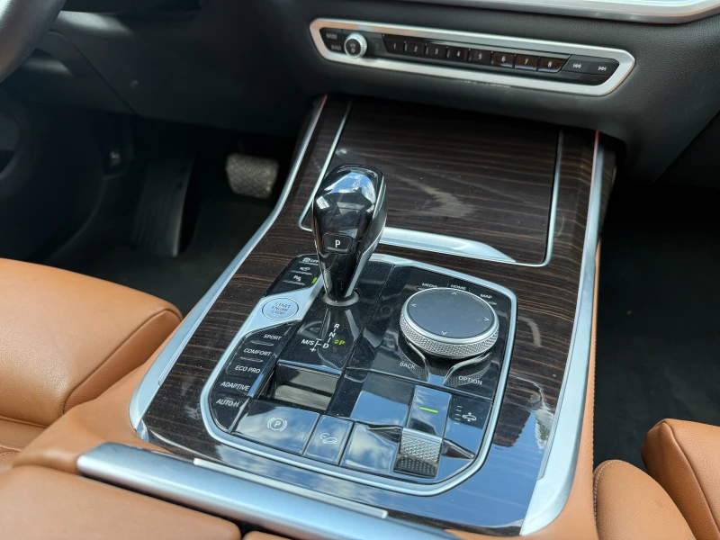 BMW X7 40i XDRIVE, снимка 15 - Автомобили и джипове - 50550195