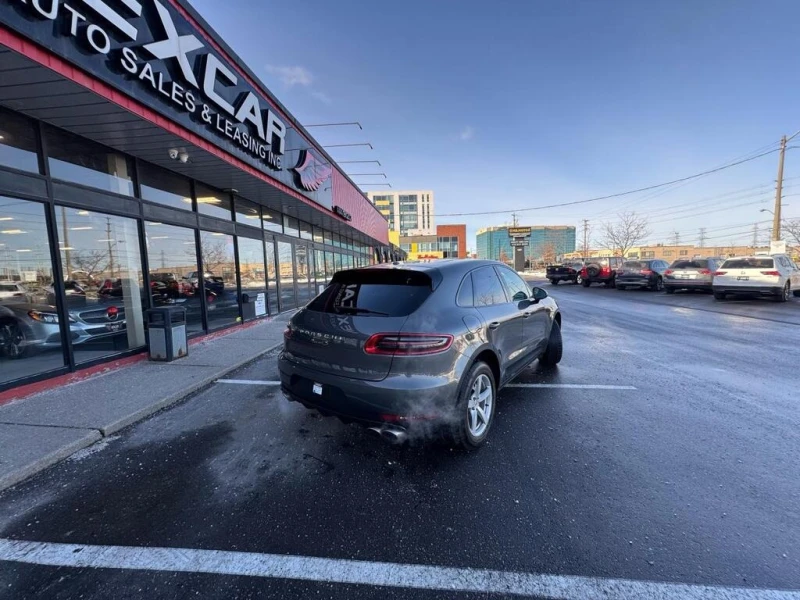 Porsche Macan * S AWD LEATHER PAN/ROOF NAV B/SPOT L/ASSIST CAMER, снимка 8 - Автомобили и джипове - 53045163