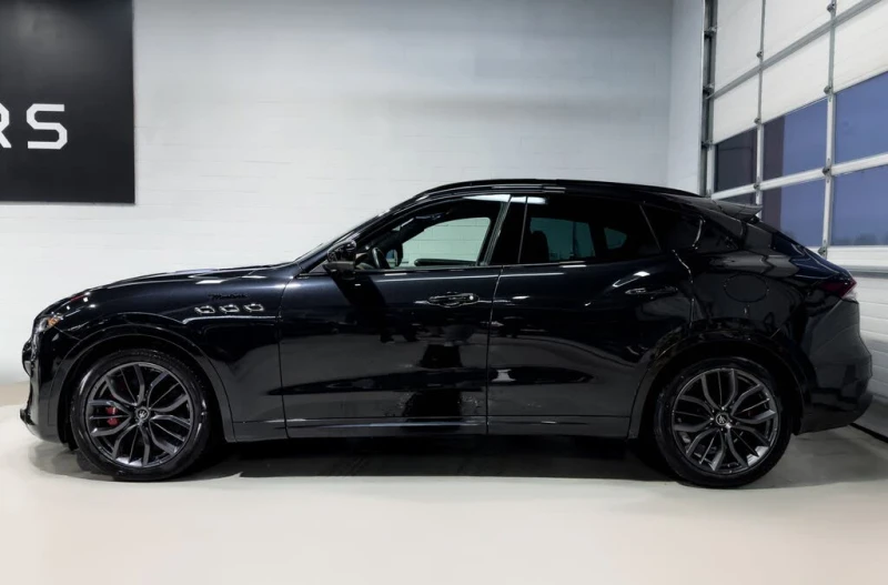 Maserati Levante Modena* AWD* АвтоКредит* (ЦЕНА ДО БГ), снимка 3 - Автомобили и джипове - 53226379