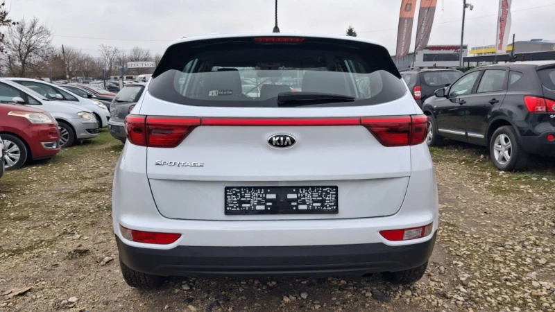 Kia Sportage 1.6i 132кс., снимка 3 - Автомобили и джипове - 53285250