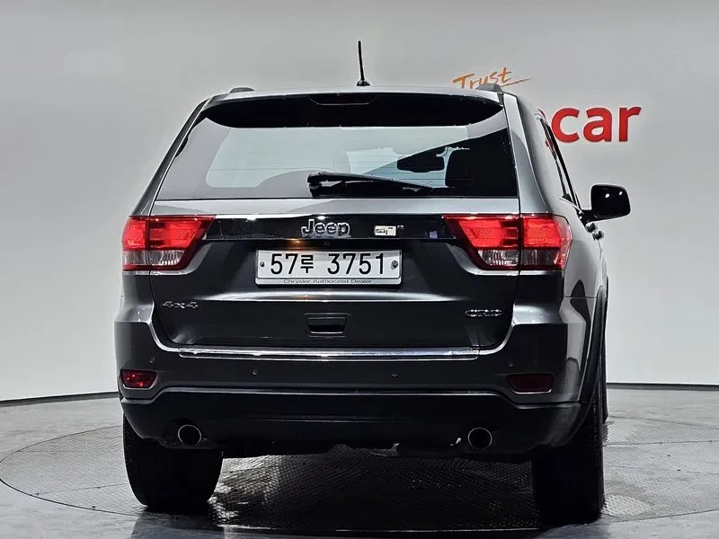 Jeep Cherokee 3.0 Diesel Overland - изображение 4