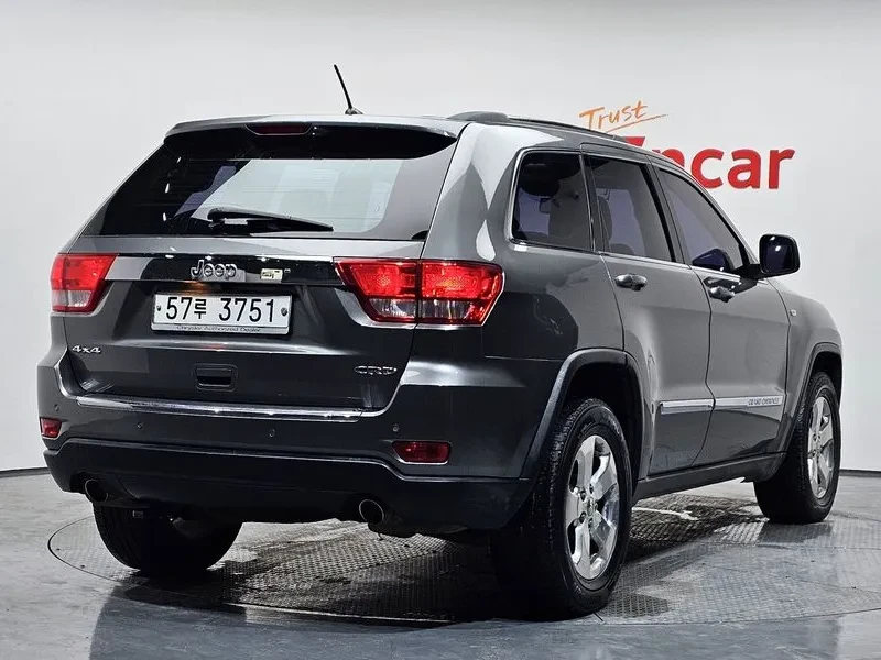 Jeep Cherokee 3.0 Diesel Overland - изображение 2