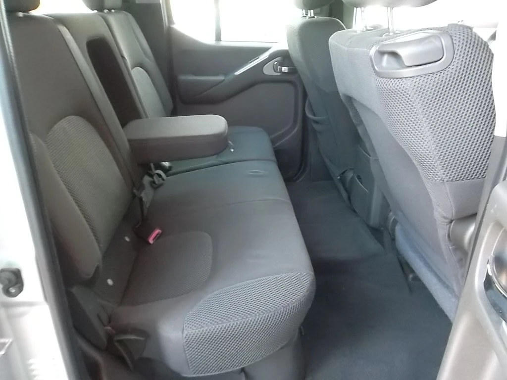 Nissan Navara 2.5Dci 171kc  | Mobile.bg   12