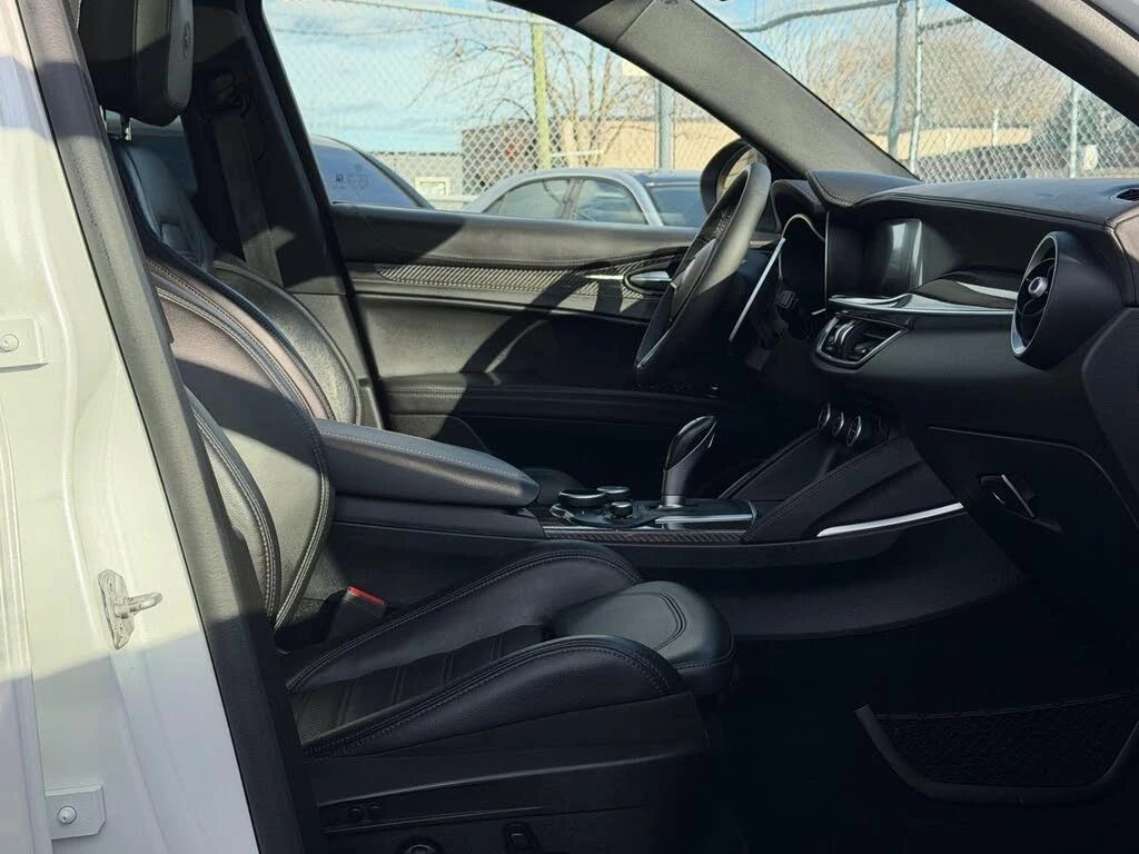 Alfa Romeo Stelvio | Mobile.bg � ����������� 12