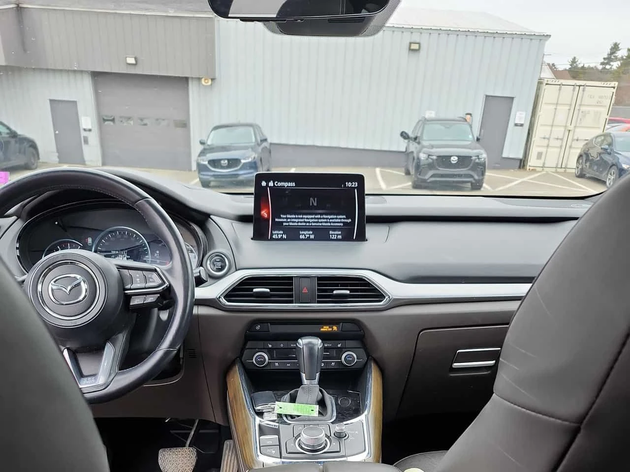 Mazda CX-9 * Signature * ПОДГРЕВ* KEYLESS* PANO* , снимка 9 - Автомобили и джипове - 53906511