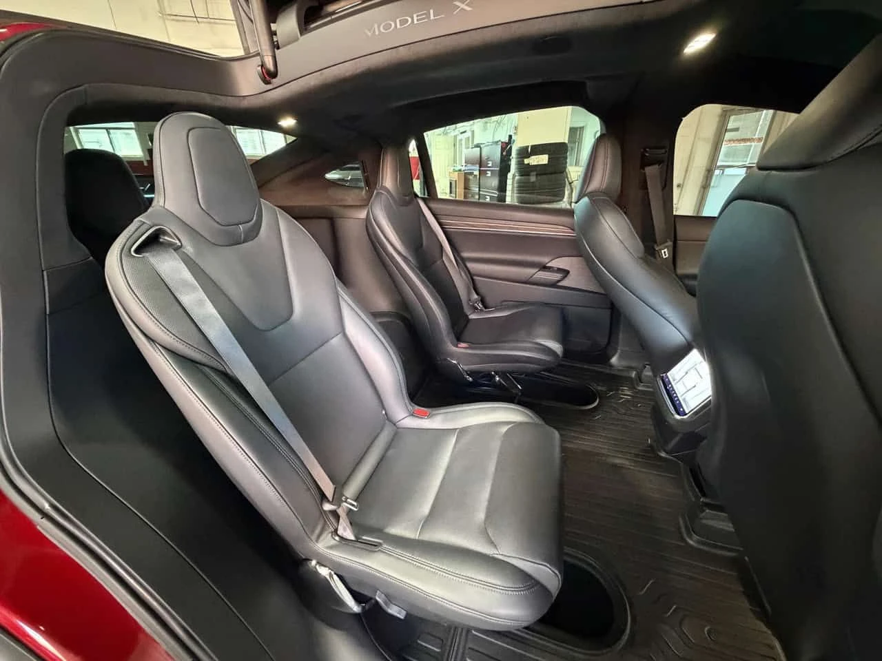 Tesla Model X  * AWD * CARFAX * Автопилот * Панорамен таван * , снимка 15 - Автомобили и джипове - 54005503