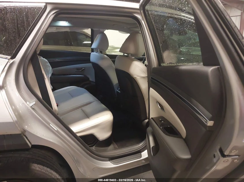 Hyundai Tucson 1.6l Hybrid Limited, снимка 8 - Автомобили и джипове - 54359463
