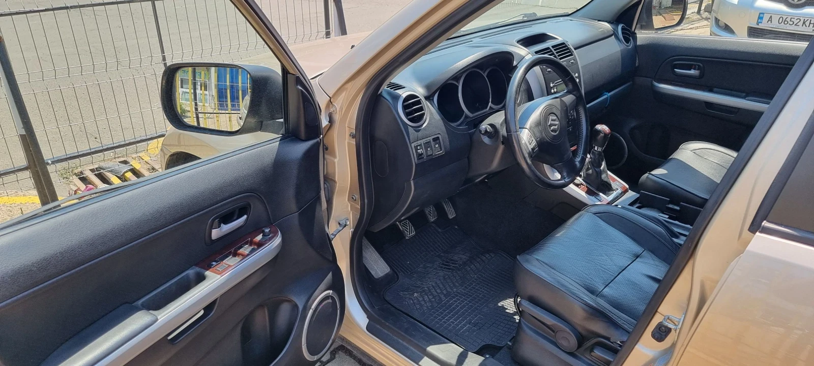 Suzuki Grand vitara, снимка 6 - Автомобили и джипове - 54777473