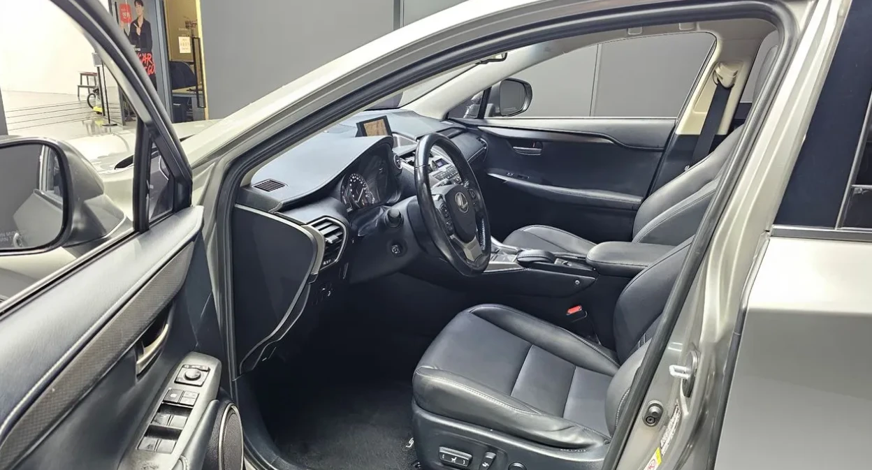 Lexus NX 300h Supreme 2.5 ������ | Mobile.bg � ����������� 9