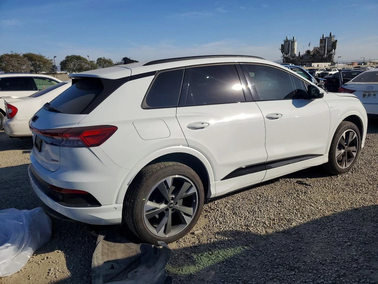 Audi Q4 E-TRON PREMIUM PLUS | Mobile.bg � ����������� 4