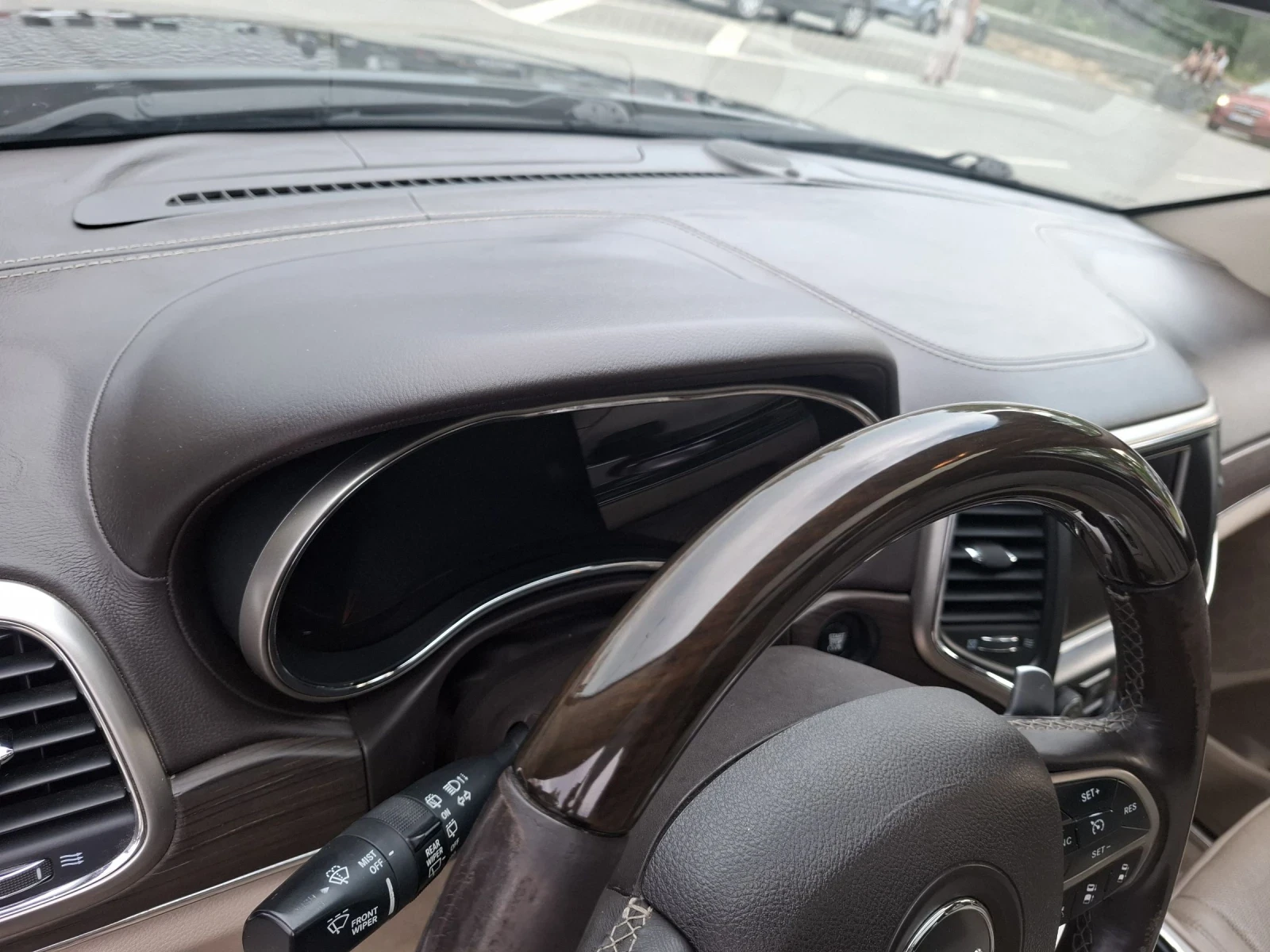 Jeep Grand cherokee, снимка 6 - Автомобили и джипове - 55320274