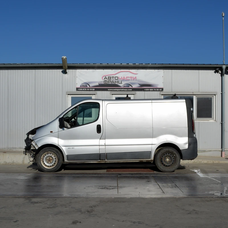 Renault Trafic 1.9 DCI, снимка 3 - Бусове и автобуси - 51768162