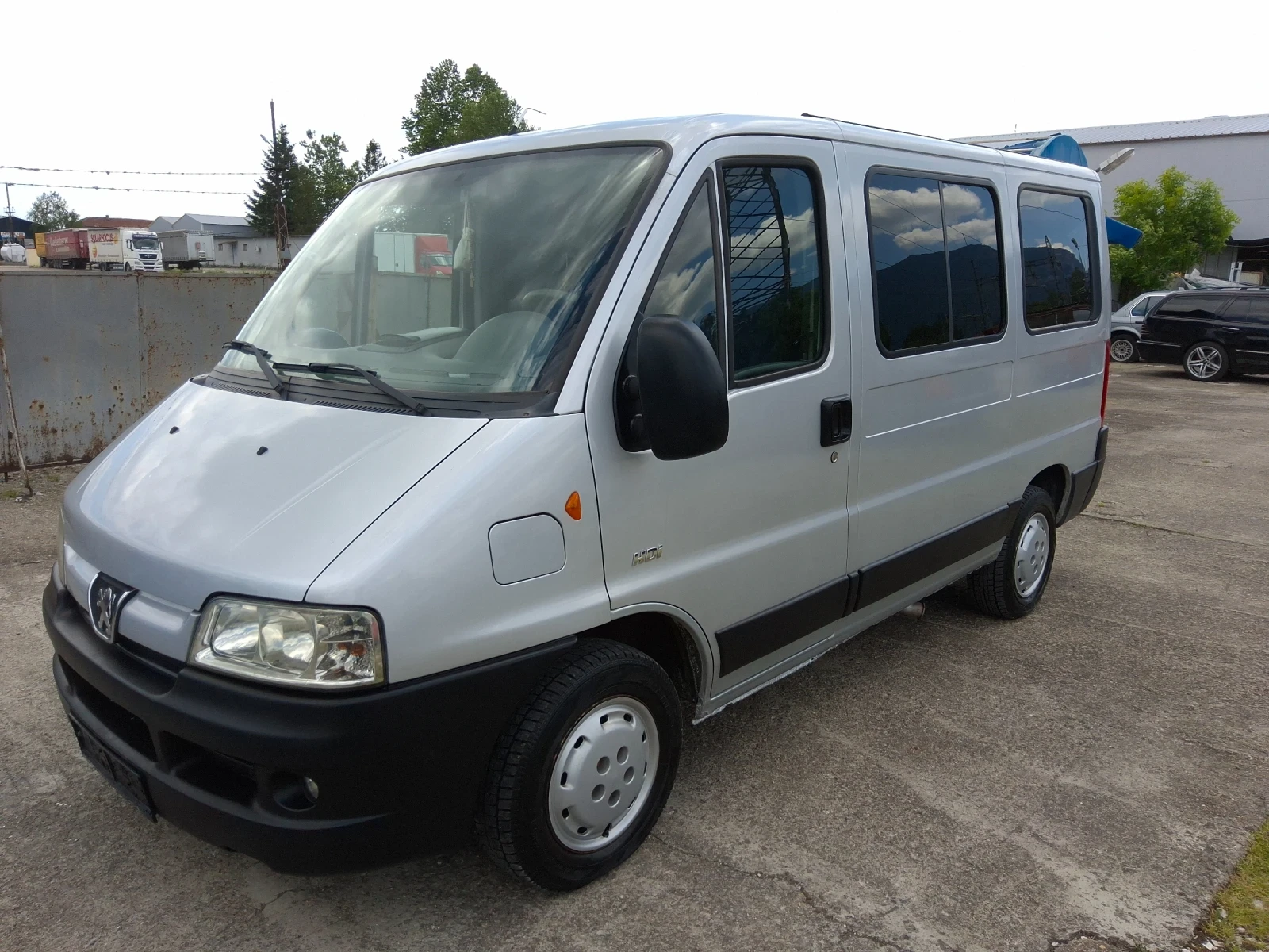 Peugeot Boxer 2.8HDI, снимка 2 - Бусове и автобуси - 54645487