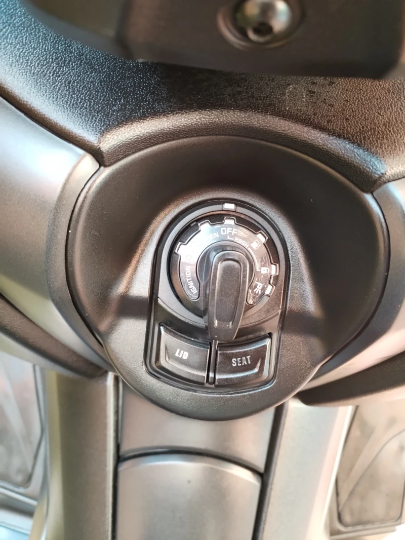 Yamaha X-max 300i ABS TCS 18G, снимка 9 - Мотоциклети и мототехника - 52006862