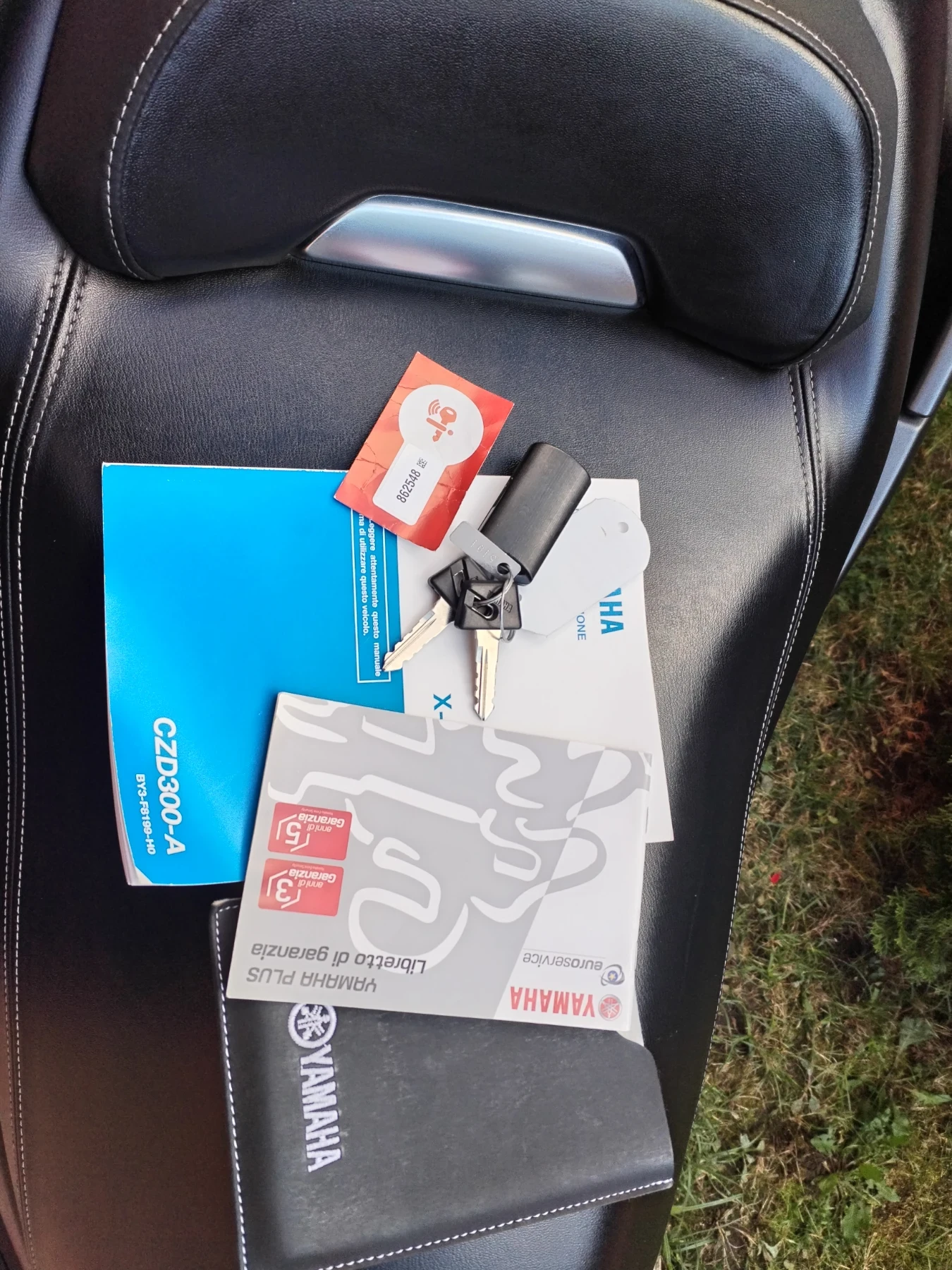 Yamaha X-max 300i ABS TCS 18G, снимка 16 - Мотоциклети и мототехника - 52006862