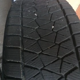 Гуми Зимни 215/65R16, снимка 9