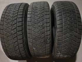 Гуми Зимни 215/65R16, снимка 8