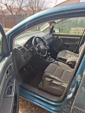 VW Touran 1.6 FSI , снимка 8