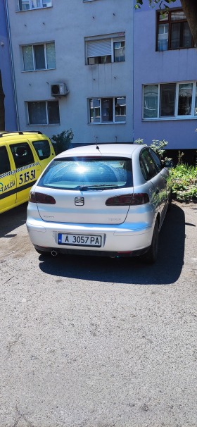 Seat Ibiza 1.2, снимка 2 - Автомобили и джипове - 45471461