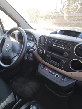 Citroen Berlingo 1.6HDI НОВИЯТ ФЕЙС, снимка 13