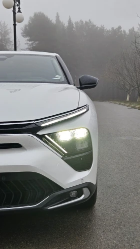 Citroen C5X 5300 км | Официална гаранция до 08.2026 | FULL EXT - 24900 € / 48700.17 лв. - 36355820 6