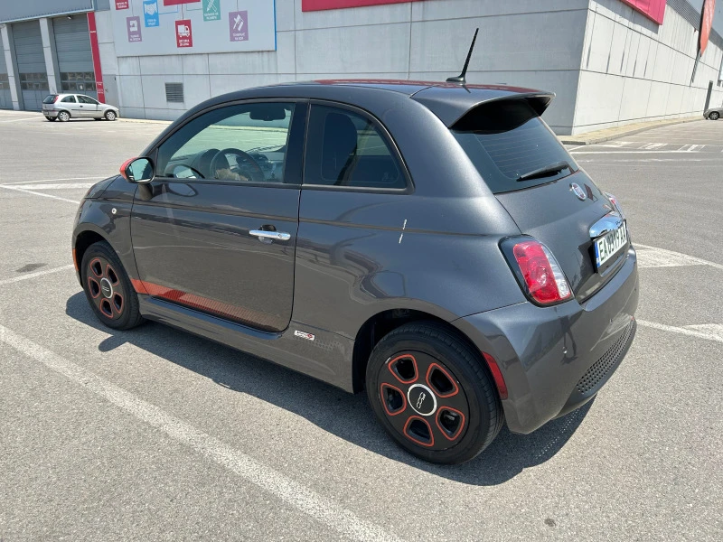 Fiat 500 e, снимка 7 - Автомобили и джипове - 47296086