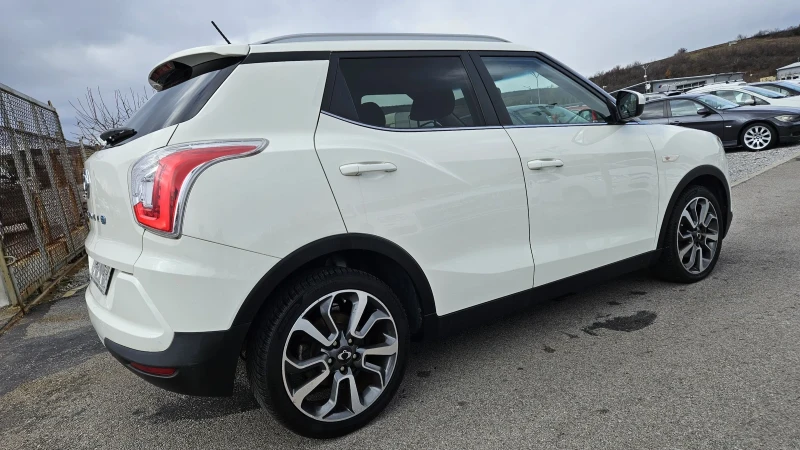 Ssang yong Tivoli 1.6HDI euro6, снимка 6 - Автомобили и джипове - 48077927