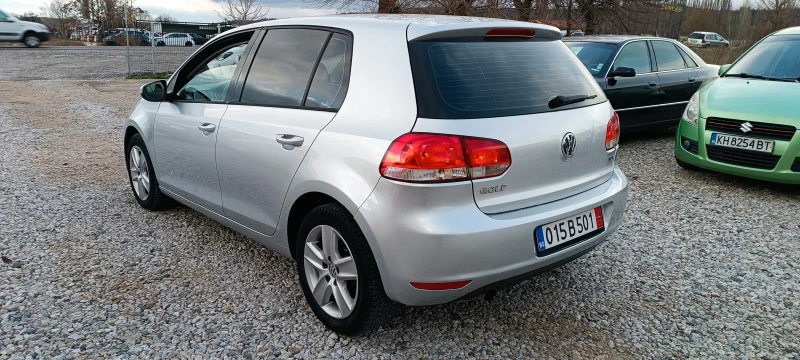 VW Golf 1.6TDI, снимка 5 - Автомобили и джипове - 48080958