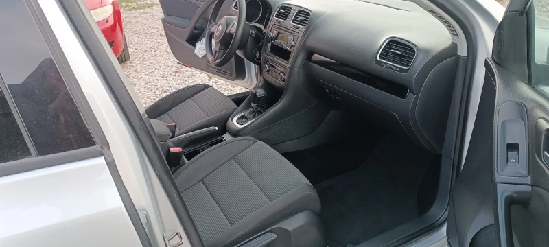 VW Golf 1.6TDI, снимка 13 - Автомобили и джипове - 48080958