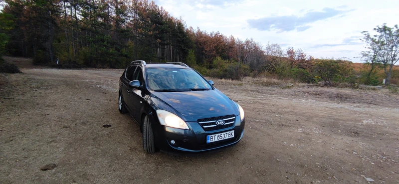 Kia Ceed, снимка 7 - Автомобили и джипове - 48089885