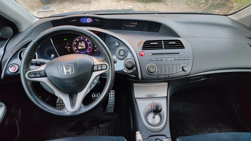 Honda Civic, снимка 4 - Автомобили и джипове - 48174563