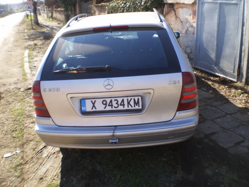 Mercedes-Benz C 270, снимка 2 - Автомобили и джипове - 49158866