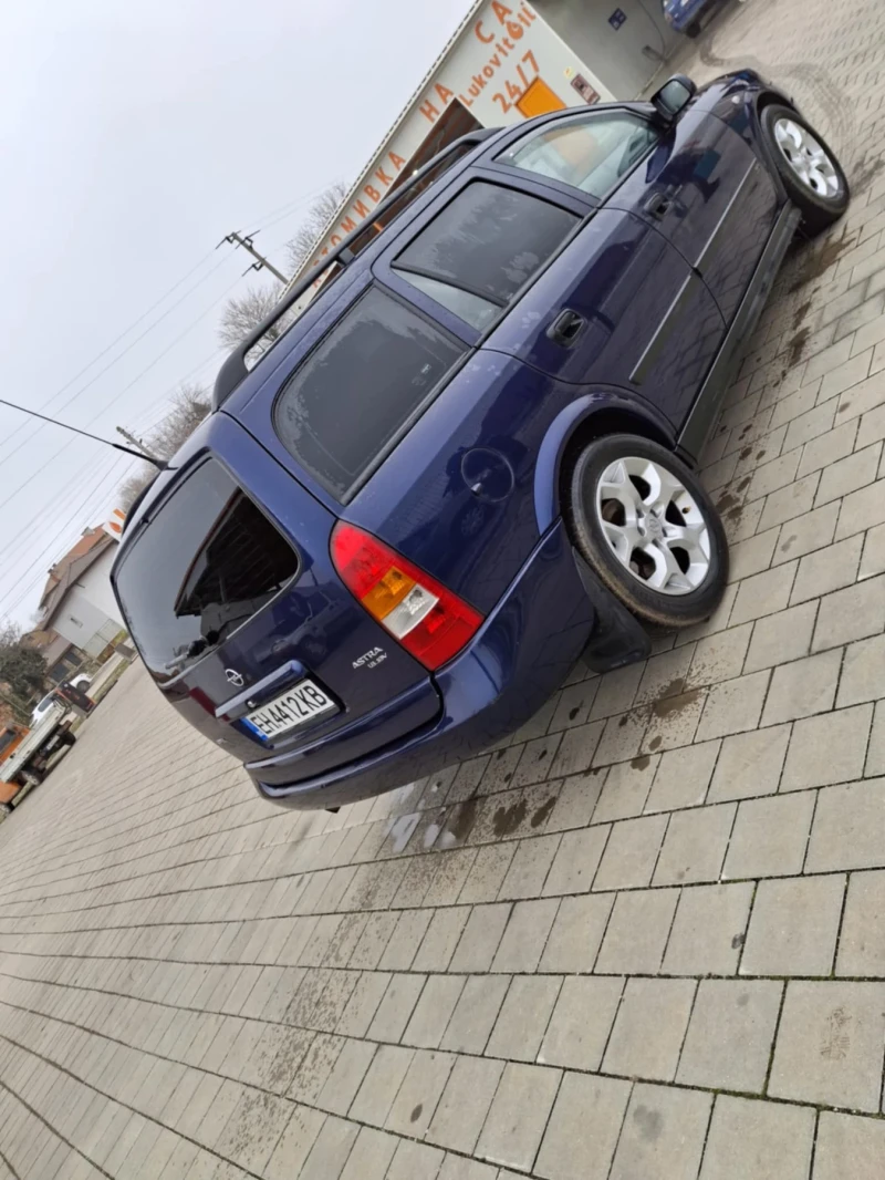 Opel Astra, снимка 3 - Автомобили и джипове - 49314787