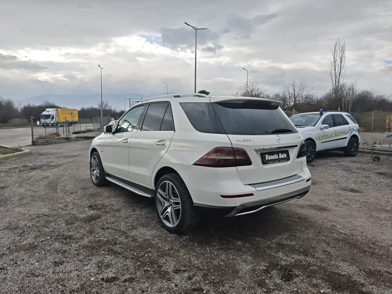 Mercedes-Benz ML 350 AMG FULL TOP, снимка 7 - Автомобили и джипове - 51344675