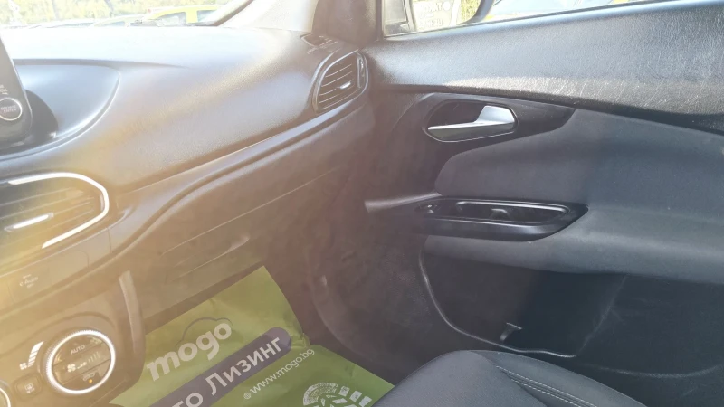 Fiat Tipo Hybrid* Автоматик, снимка 13 - Автомобили и джипове - 51728864