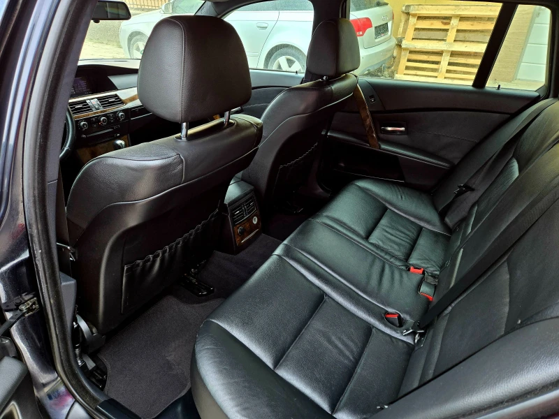 BMW 535 D M-Пакет Германия Нави Кожа Панорама Head Up 20ки, снимка 9 - Автомобили и джипове - 51955024