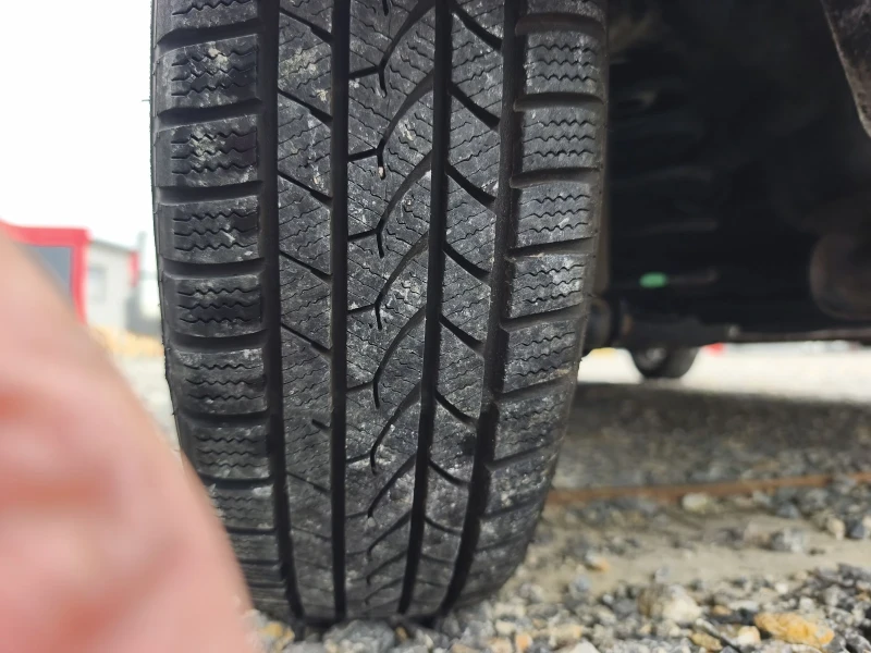 Toyota Aygo, снимка 8 - Автомобили и джипове - 52639152