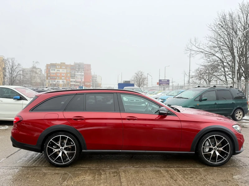 Mercedes-Benz E 400 All-Terrain* AMG* 3D Burmester* 340Hp, снимка 5 - Автомобили и джипове - 53253239