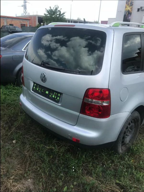 VW Touran 2.0 170 коня BMN на части Германия, снимка 4 - Автомобили и джипове - 34595871