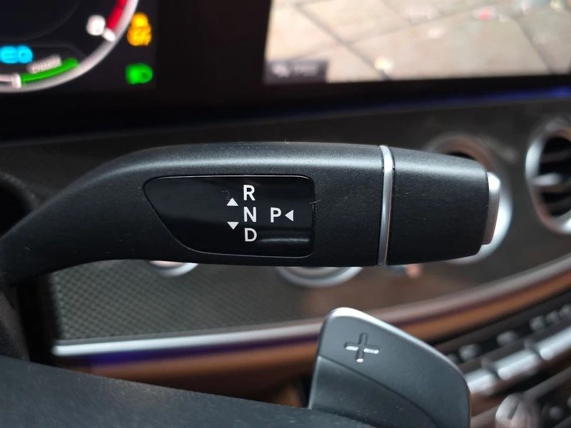 Mercedes-Benz E 350 E350 4MATIC AMG Line| 255�.�.| ���.��������� | Mobile.bg � ����������� 9