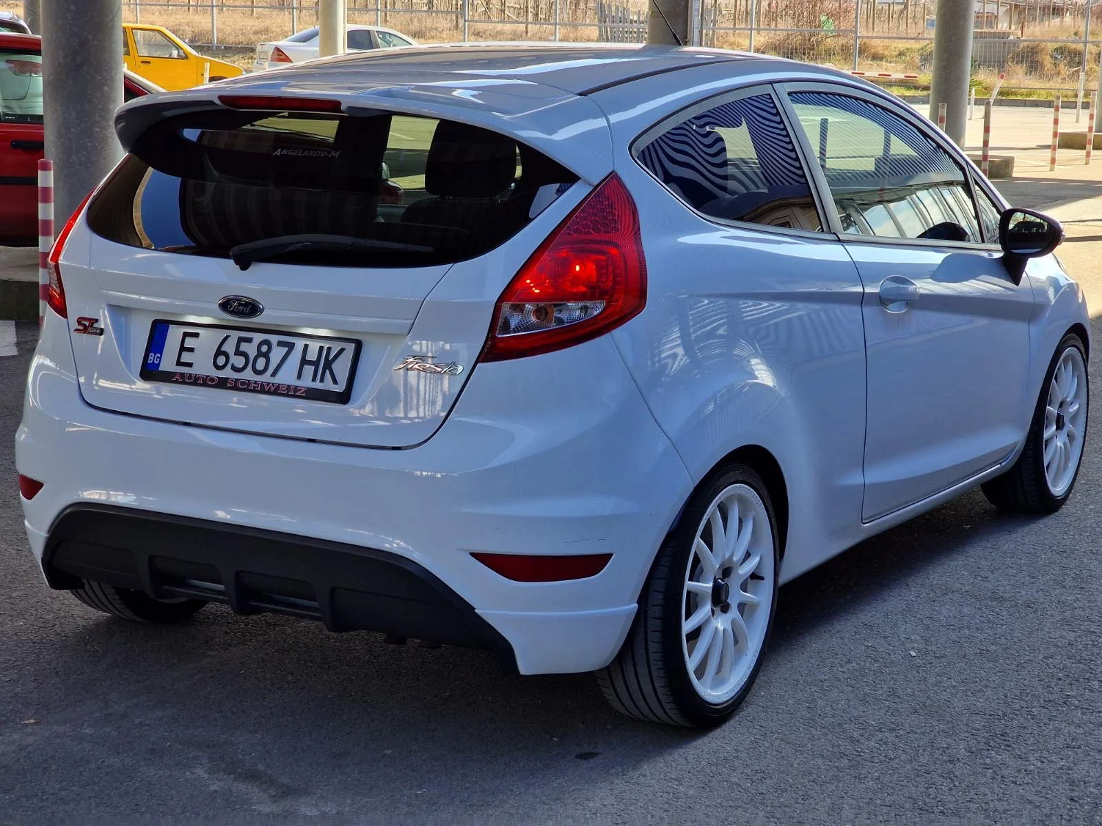 Ford Fiesta 1.6 - изображение 8