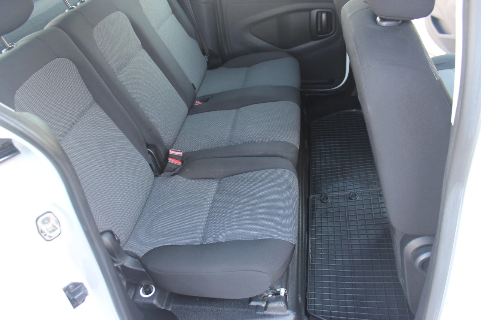 Peugeot Partner 1.6hdi Tepee | Mobile.bg   15