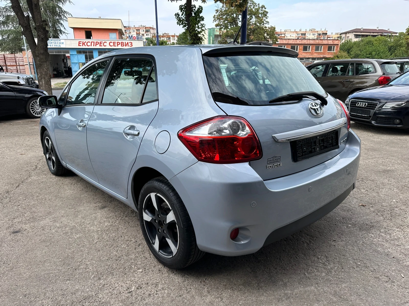 Toyota Auris 2.0D-4D - изображение 4