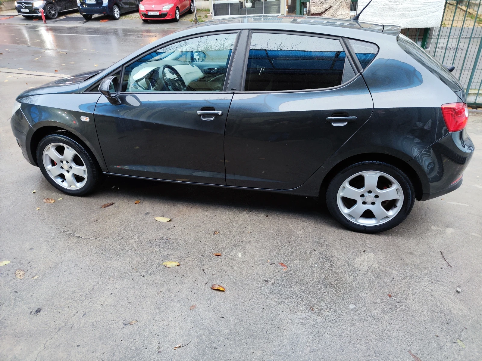 Seat Ibiza 1.6 6J - изображение 6