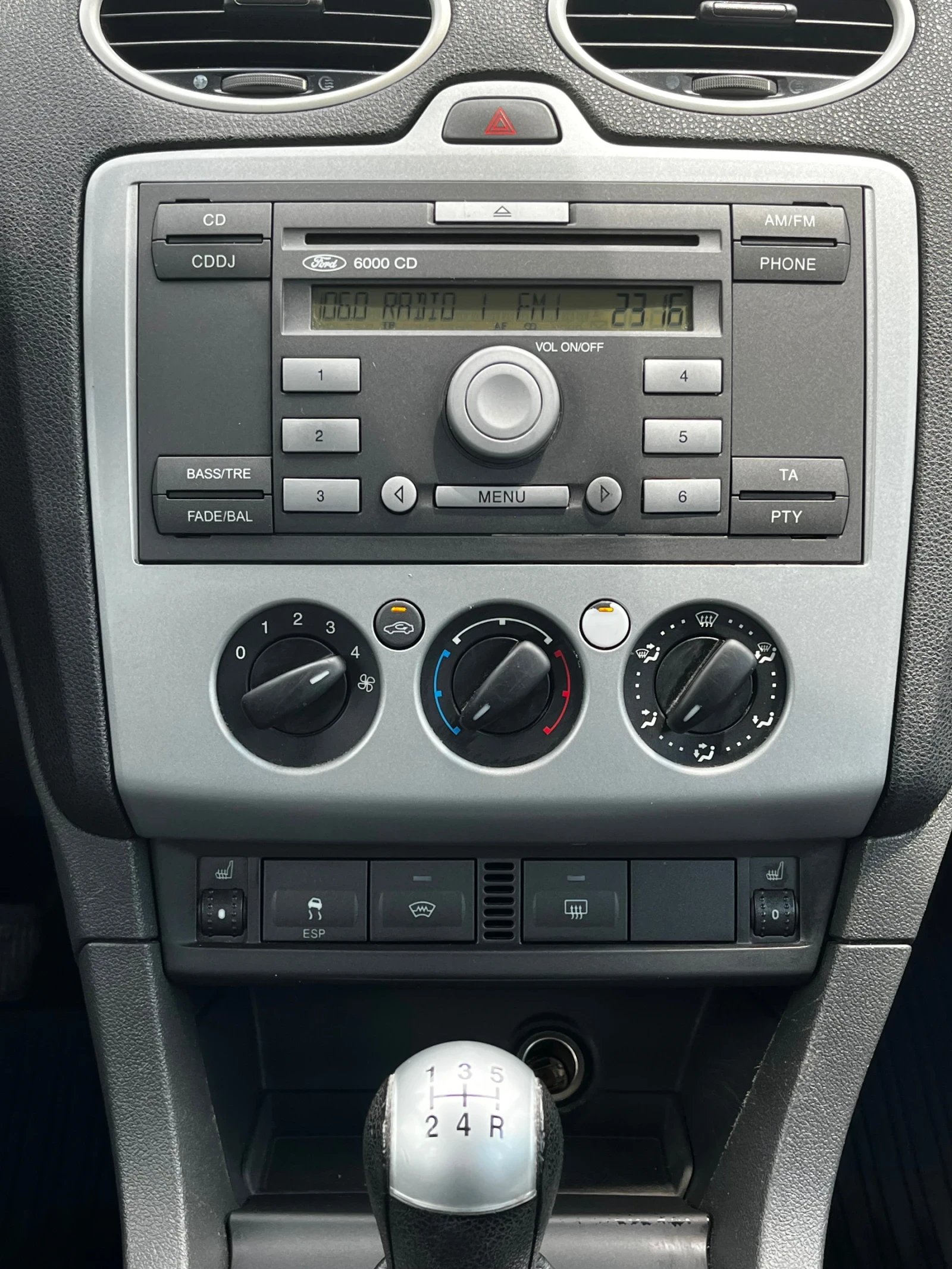 Ford Focus 1, 6 TDCI 109 к.с.2200 лв до края на Юни - изображение 7