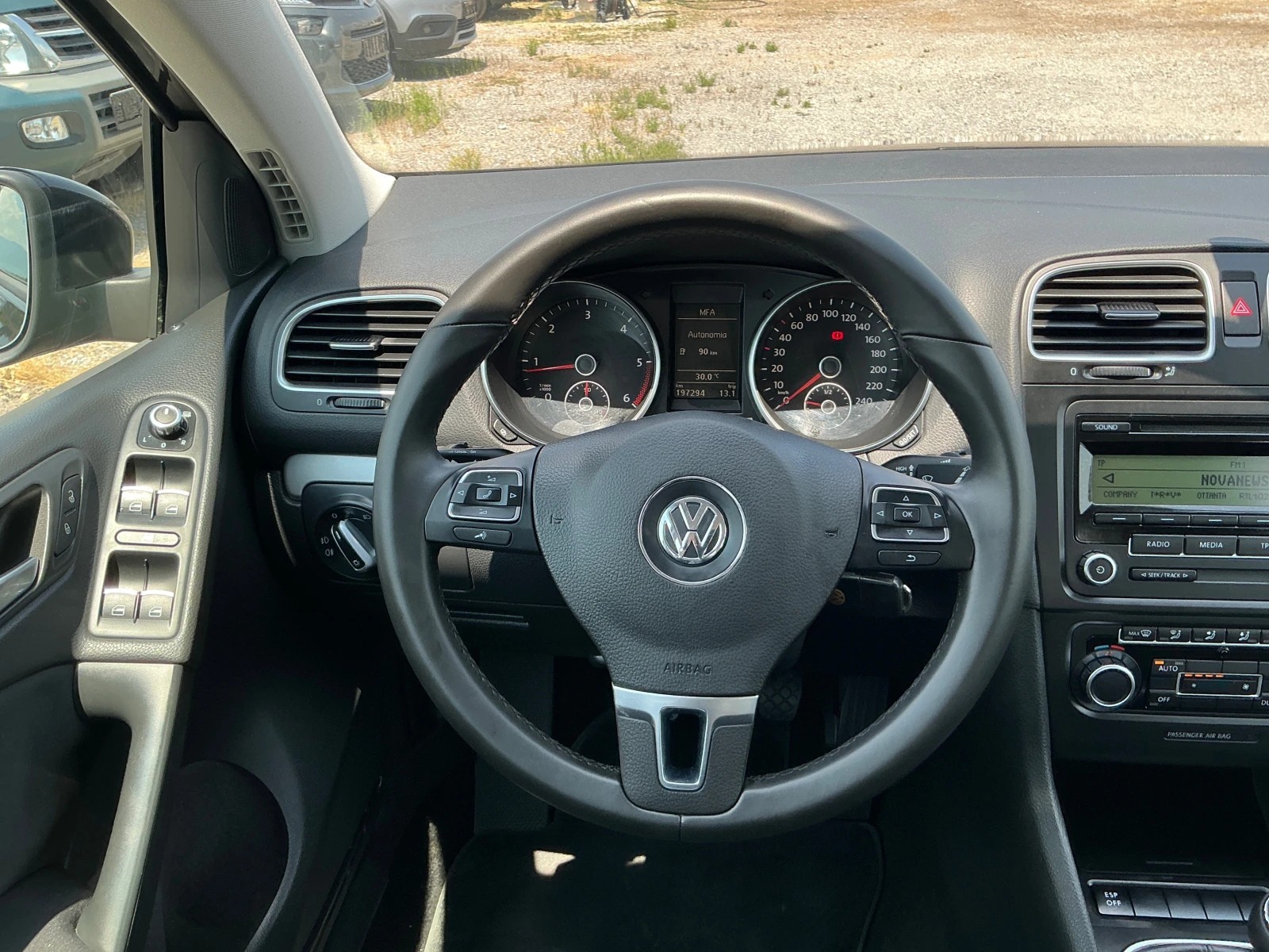 VW Golf 2.0 TDI | Mobile.bg   11