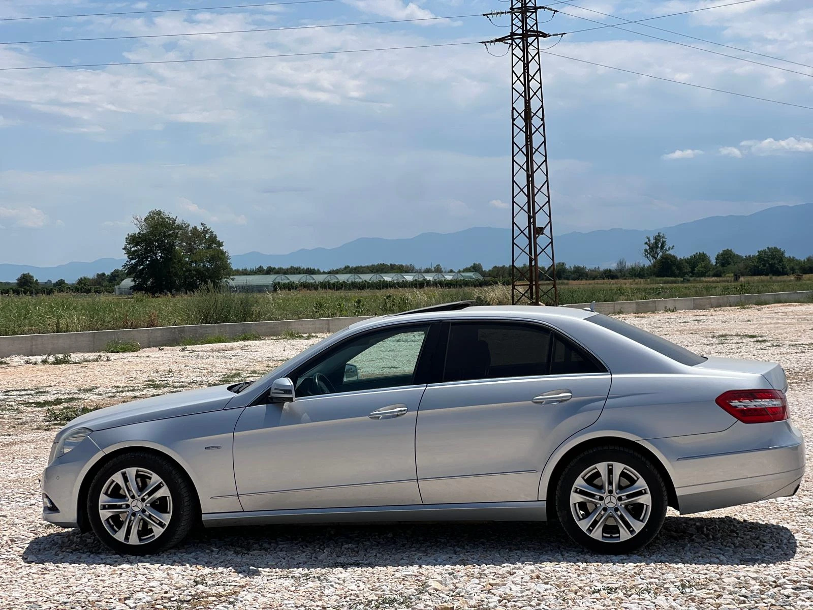 Mercedes-Benz E 350 AVAGARGE/231КС - изображение 3