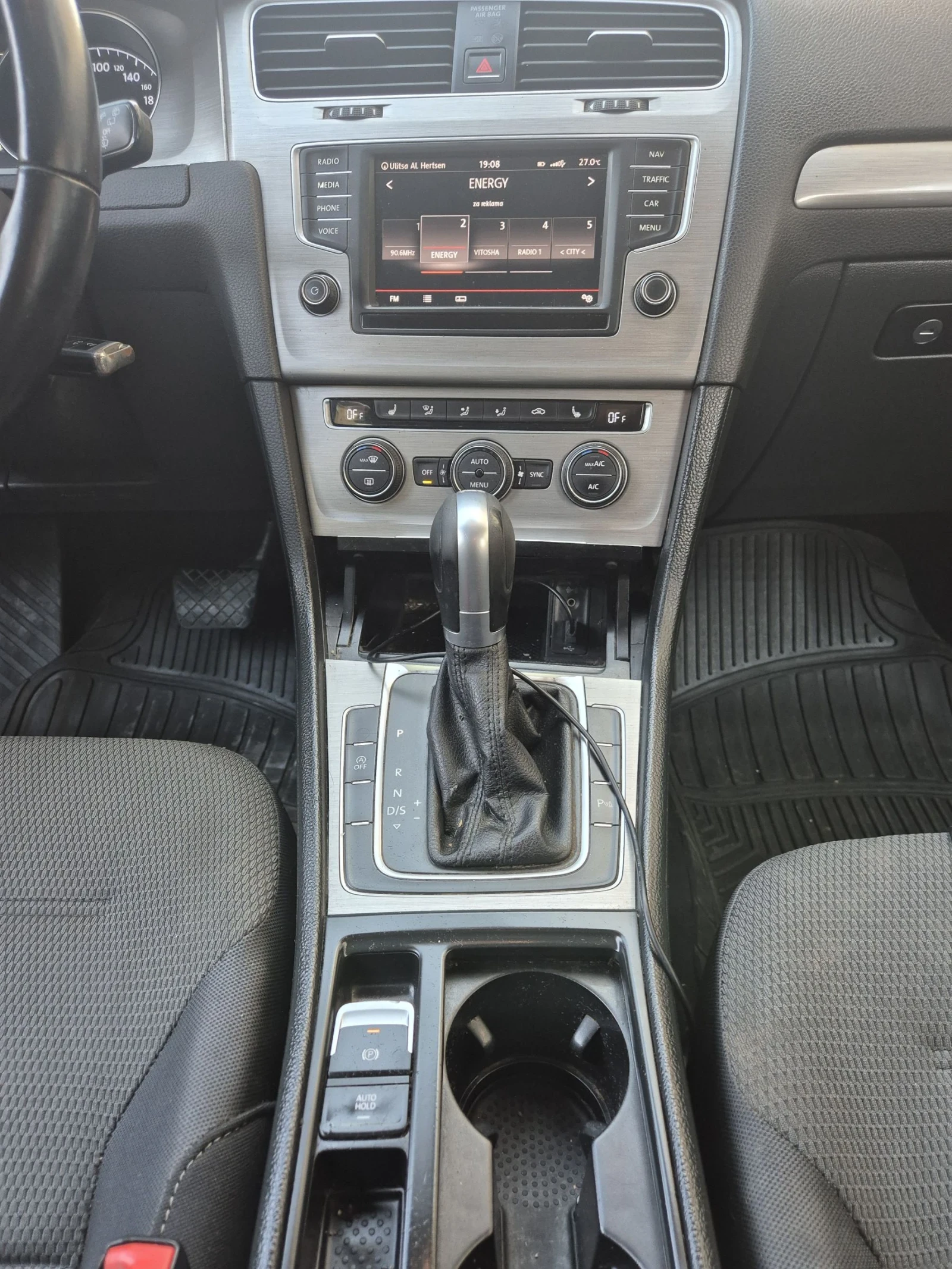 VW Golf Variant 2.0 tdi DSG - изображение 9